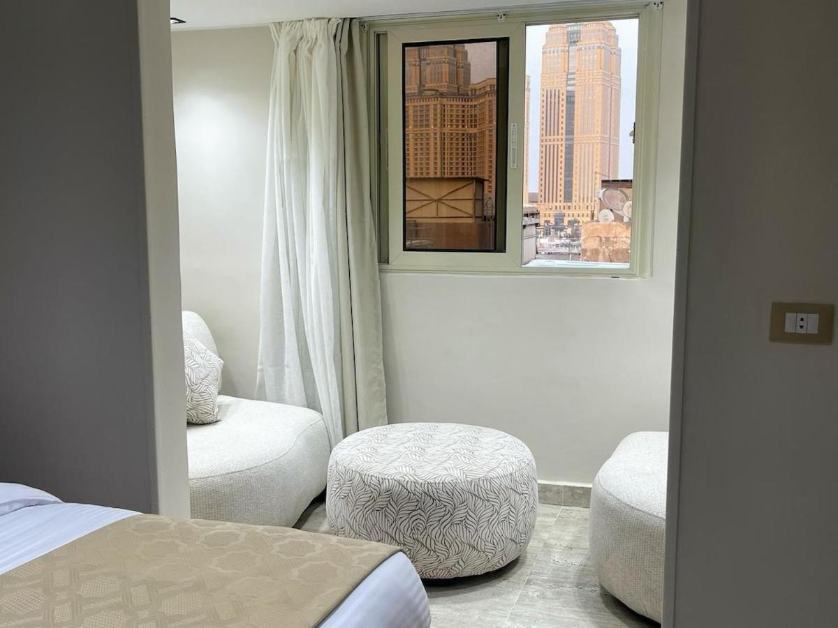 Zamalek High End One-bedroom Apartment Cairo